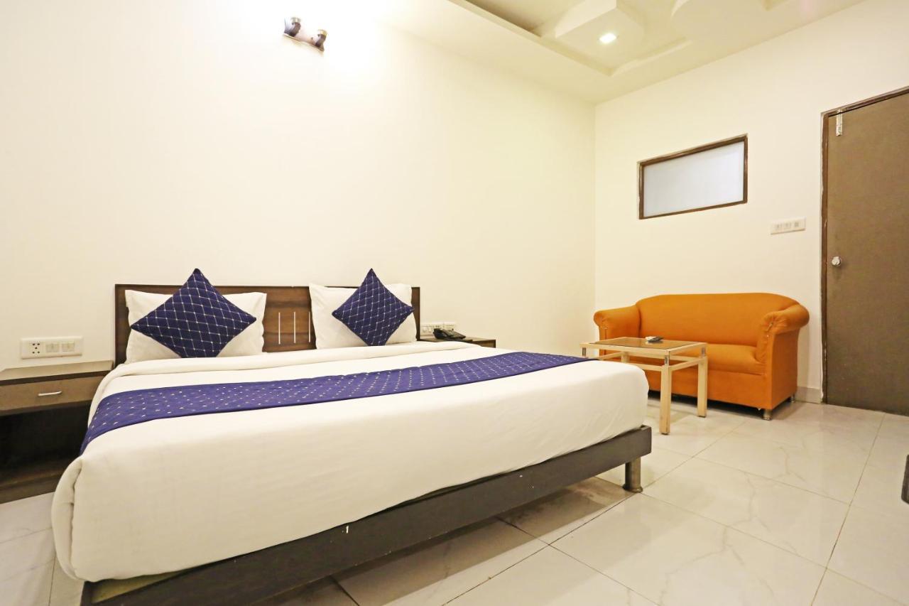 Hotel Ambrosia - A Boutique Hotel Új-Delhi Kültér fotó