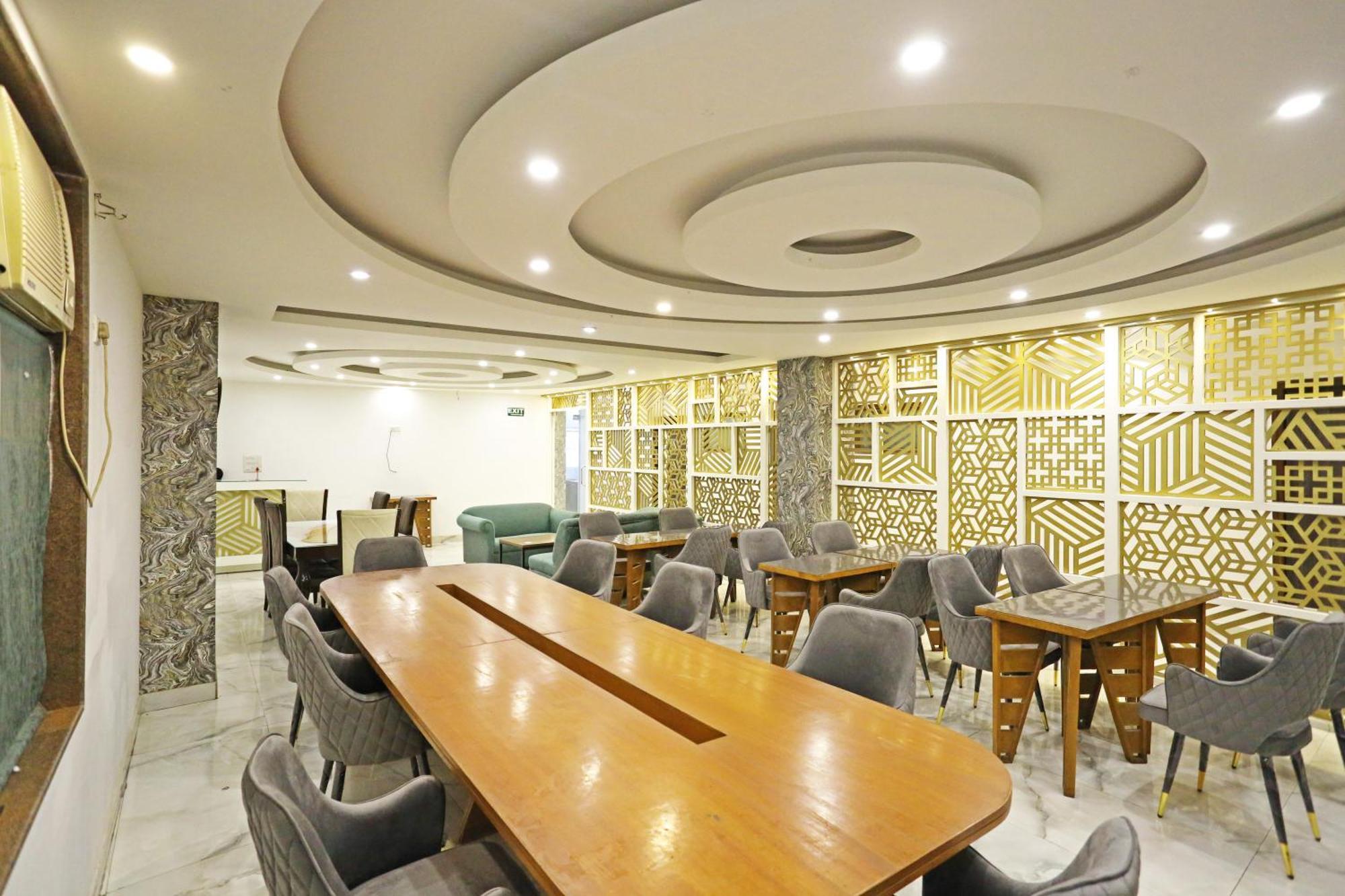 Hotel Ambrosia - A Boutique Hotel Új-Delhi Kültér fotó